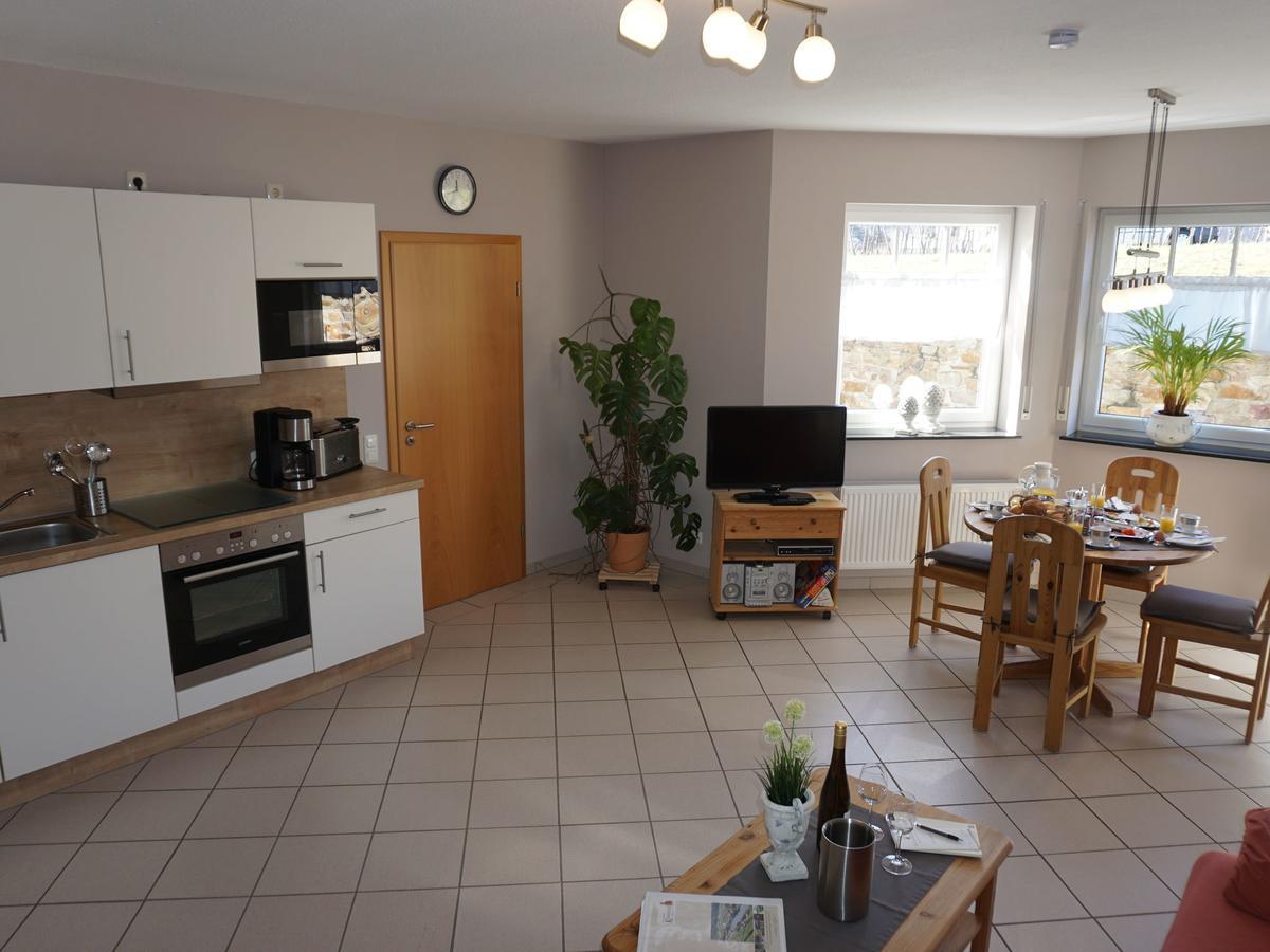 Sch Ne Wohnung In Der Moselregion Kinheim Eksteriør bilde